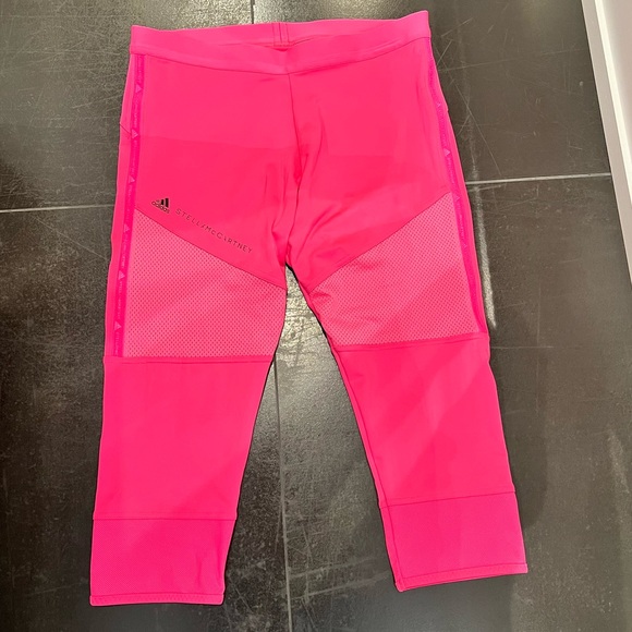 Stella Mccartney/Adidas Collab - Picture 1 of 3